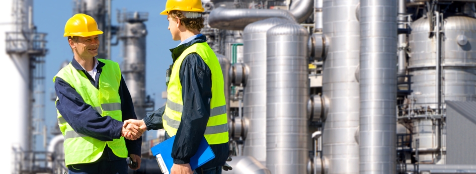 engineers at industrial plant - Coupland

                      Bell